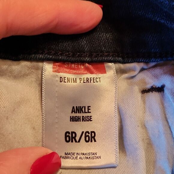 Express Mid Rise Skinny Ankle Stretch Jeans, Size 6, Blue & White & Gold Stripe - Picture 11 of 12